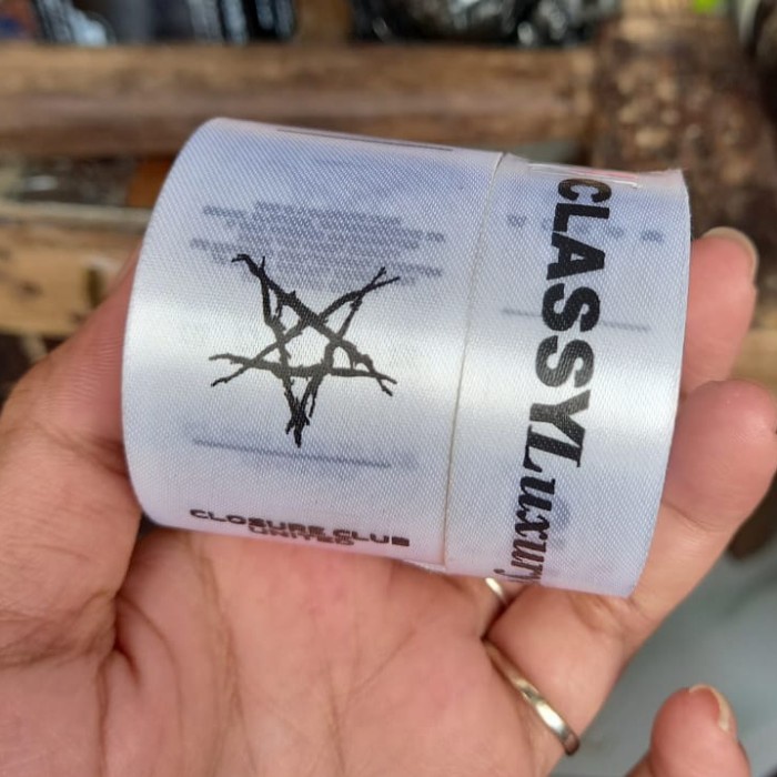 

Terlaris Label Satin Premium