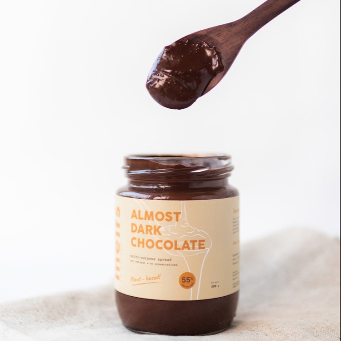 

Vegan Spread - MELTS Almost Dark Chocolate 55%