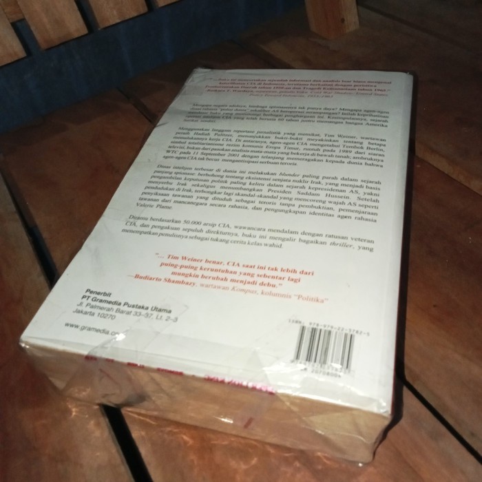 MUST HAVE BUKU MEMBONGKAR KEGAGALAN CIA SPIONASE AMATIRAN SEBUAH NEGARA ADIDAYA TERMURAH