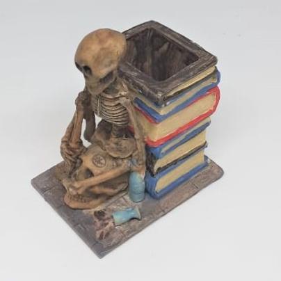 

siap kirim] Stationary/ Brush Holder Tengkorak Halloween