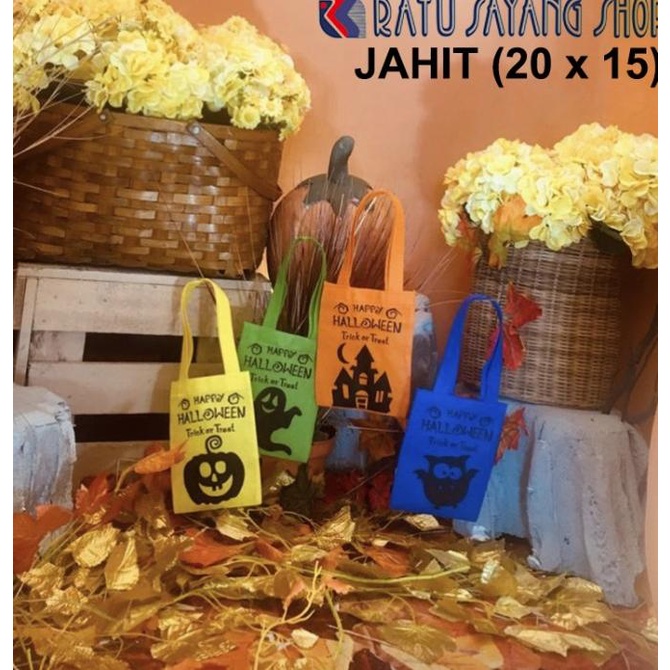 

{{{{}}] TAS SPUNBOND HALLOWEEN 1 SET (4 PCS)