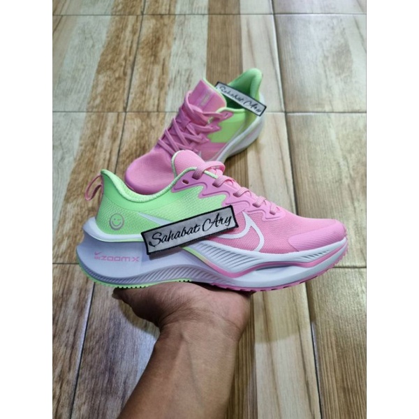 Sepatu ZoomX Just Do It Pink Volt