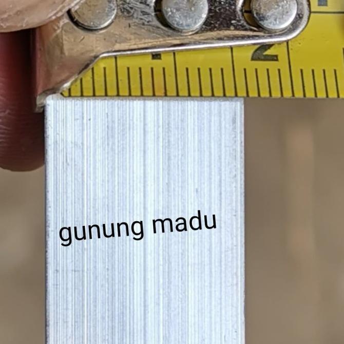 :>:>:>:>] SIKU ALUMINIUM 1,5 CM x 1, 5 CM PANJANG PER 1 METER siku lis alumunium
