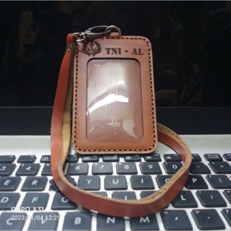 

HOLDER KALUNG ID CARD LOGO TNI AL KULIT ASLI COKLAT BEST QUALITY PREMIUM