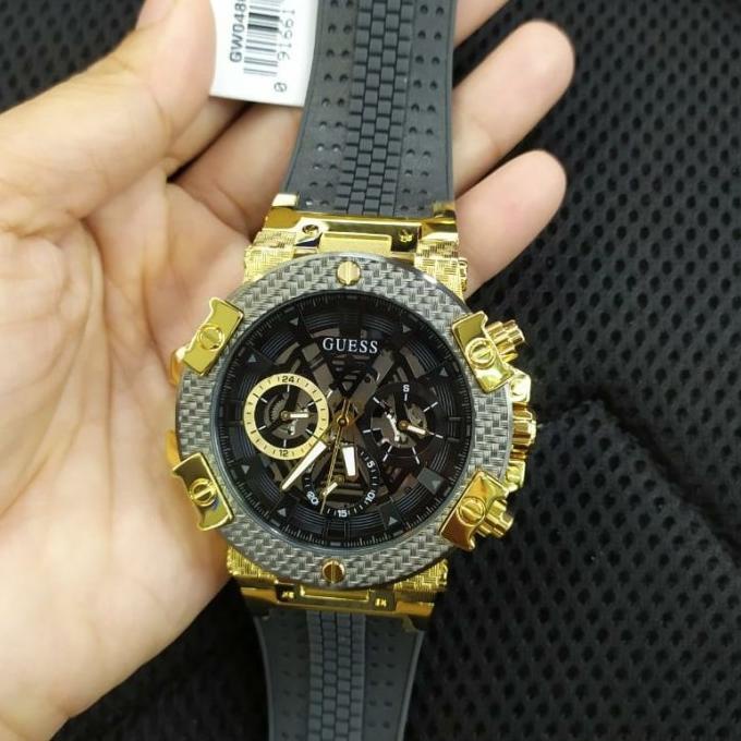 Jam Tangan Pria GUESS GW0486G2 GREY CARBON Original