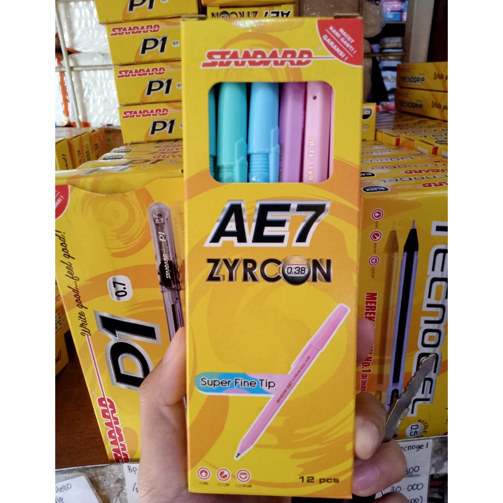 

[ART. B12L] Pulpen Hitam