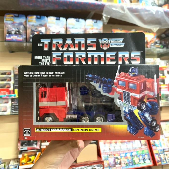 ❤️NEW❤️ Hasbro Transformers Autobot Commander Optimus Prime Limited