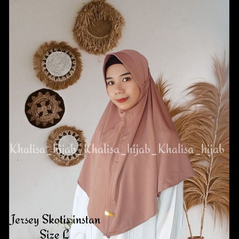 Bergo instan tali kepang/jilbab instan tali kepang jersey Khalisa Hijab