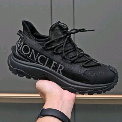 sepatu pria sneaker cowok moncler hitam slip on men shoes mewah p1shoes