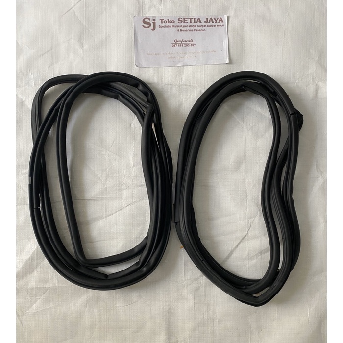 Karet pintu Mitsubishi lancer SL terlaris