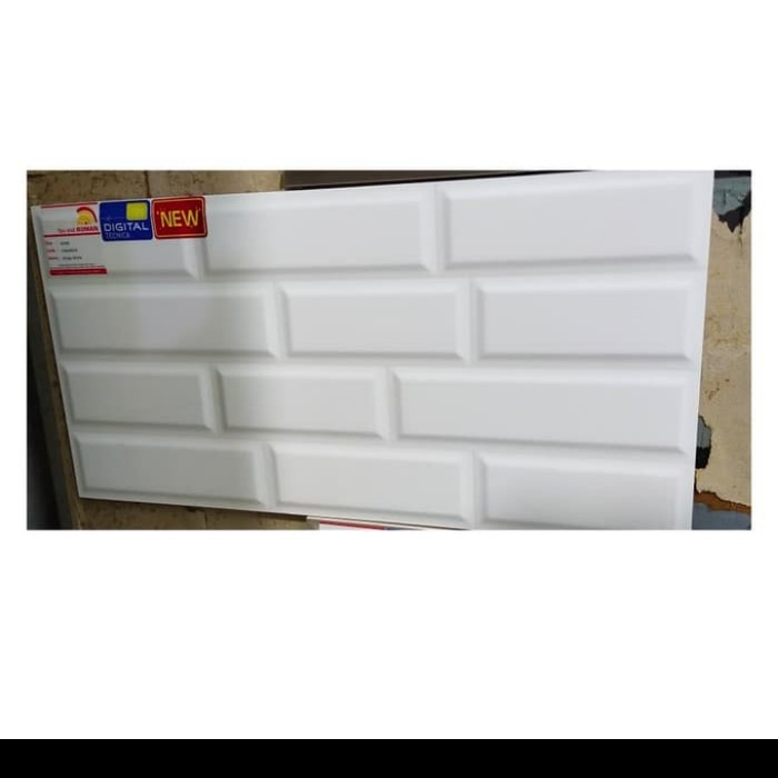 Baru Keramik Dinding Roman Dtube White W63801R 30X60 Kw 1