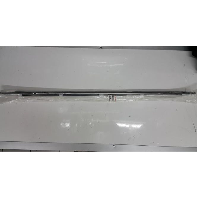 Weathership Soluna/Pelipit Pintu Soluna/Karet Kaca Soluna Belakang Lh