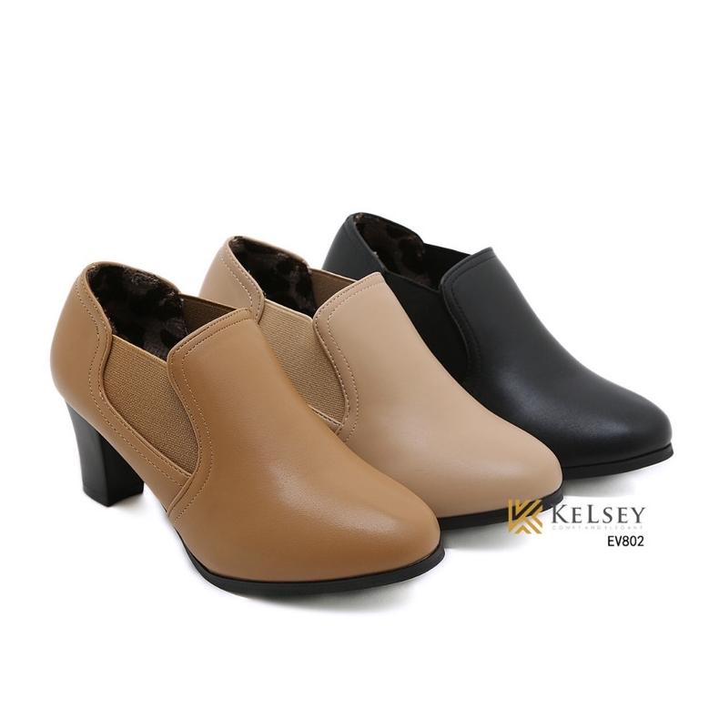 (GRATIS ALAS KAKI ) Kelsey Sepatu Boots 5cm Heels Wanita EV802