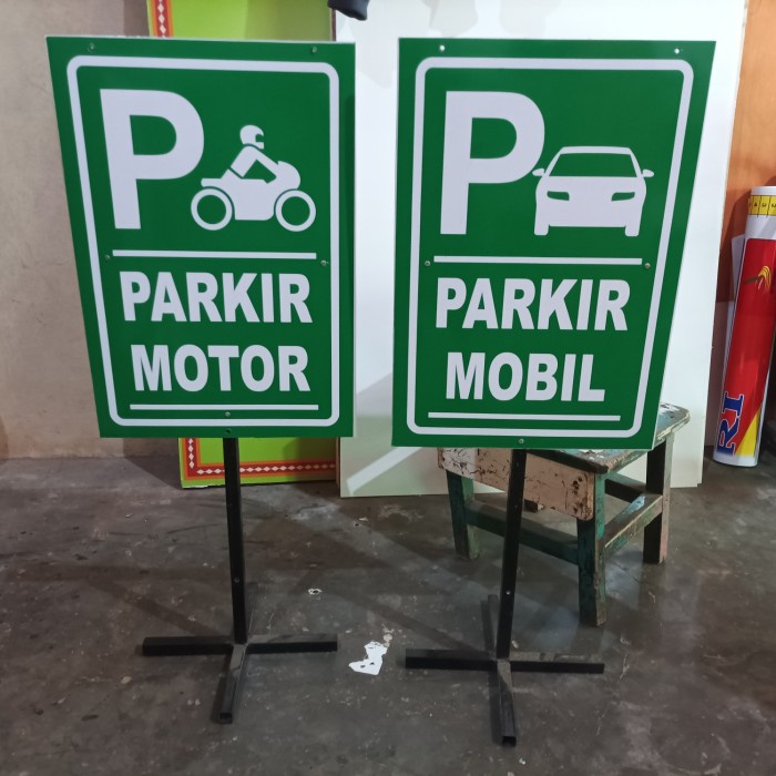 

Papan Tanda Sign Berdiri Berkualitas