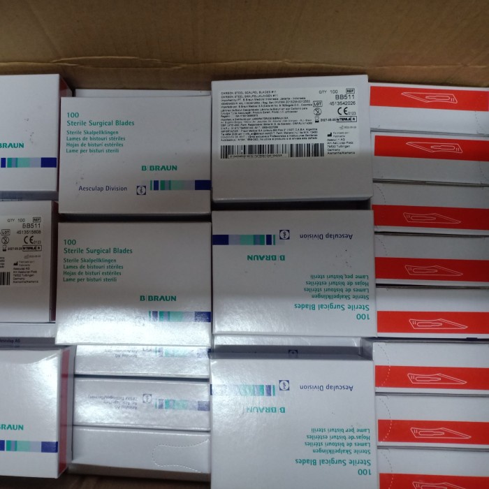 BISTURI AESCULAPE B-BRAUN/Surgical Blade B-Braun - Pisau Bedah Operasi -Tatasie