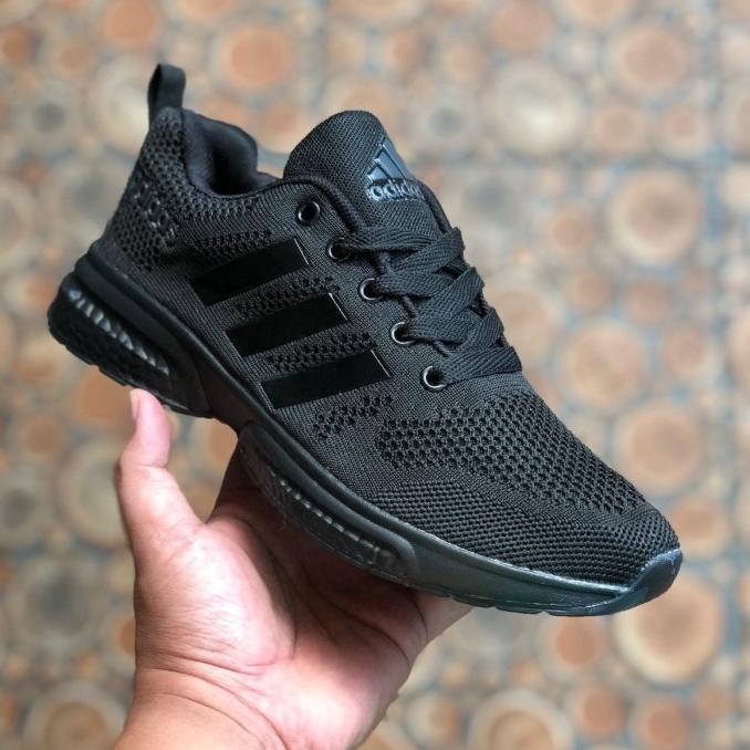 Sepatu Adidas Climacool Hitam Full | Sepatu Sneakers Pria Full Black Lapaknyagino