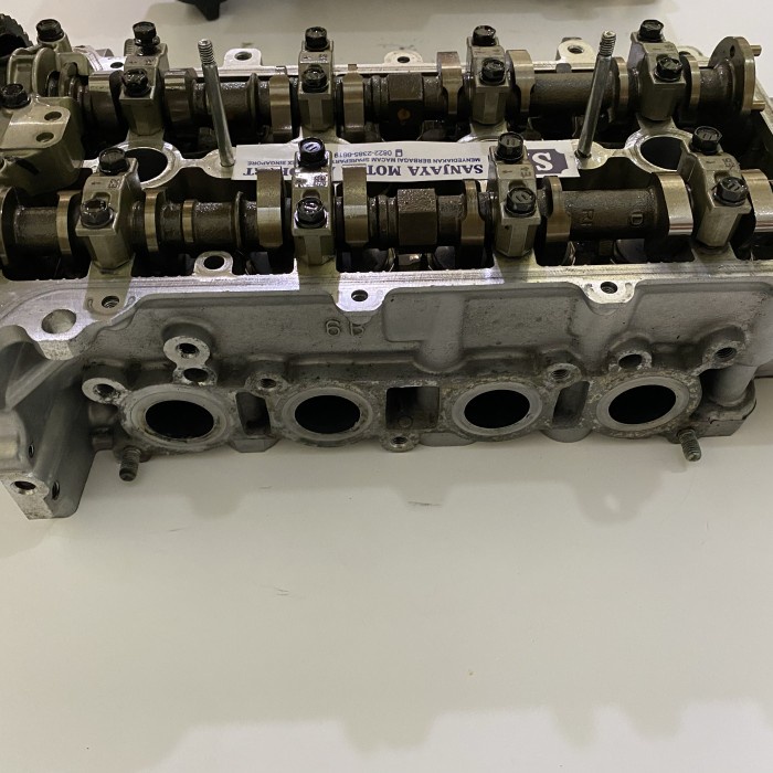 Cylinder head kop mobil xenia 1.3 1300cc original terbaik