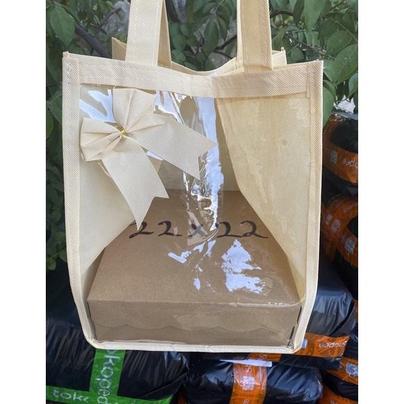 

Hot - LUSIN ISI 12 BIJI -TAS HAJATAN MIKA TEBAL DI KELASNYA 0.25 MM SIZE 22x22x30cm ..