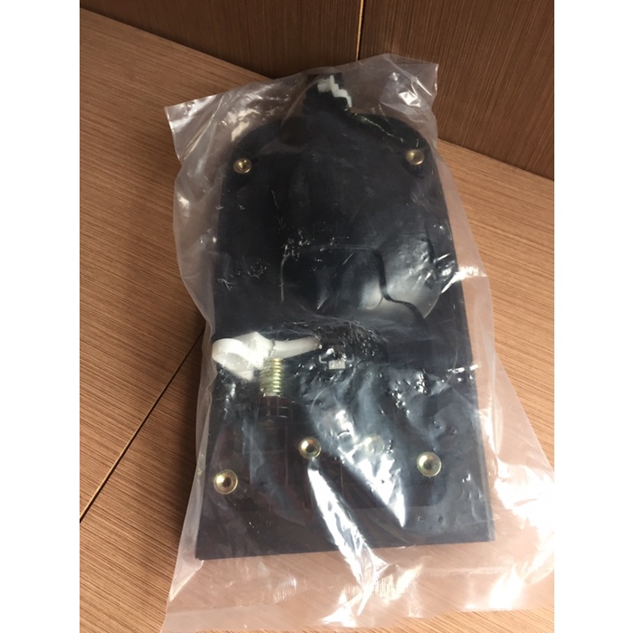 Handle Luar Depan Kiri Hyundai H1 Murmer