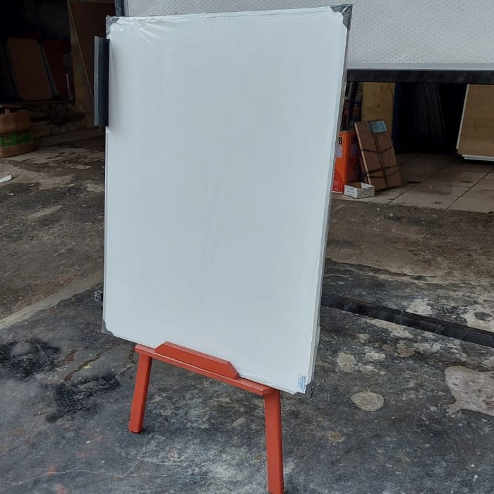 

Promo Papan Tulis Kaki Segitiga 60 X 90Cm