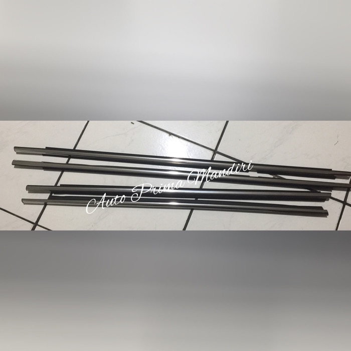 [Ori] Pelipit Kaca Luar Chrome Ori Toyota Innova 4Pc 1Set Berkualitas