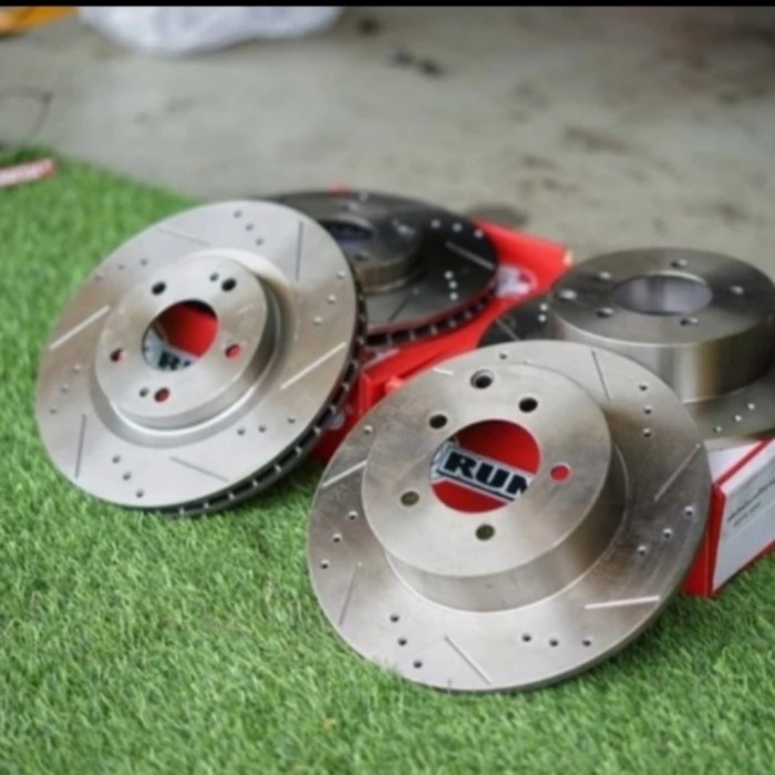 DISC BRAKE ROTOR DISC RUNSTOP TOYOTA FORTUNER VNT murmer