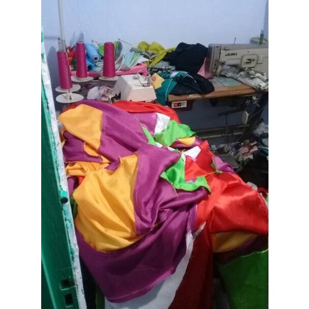 Promo Spesial Bendera drumband kain peles (MODEL 1 ) Termurah