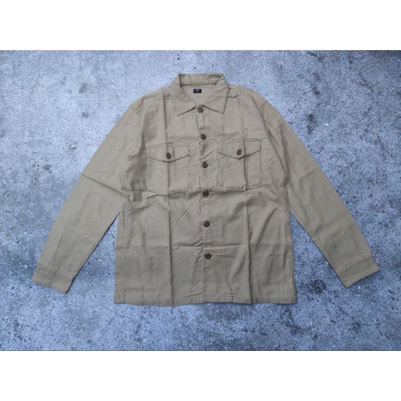 kemeja army uniqlo model og 107