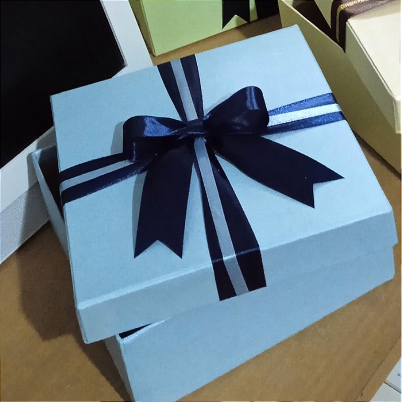 

Box Kado, Hamper Box, Box Gift Hard Box, Gift Box, Kotak Kado Berpita