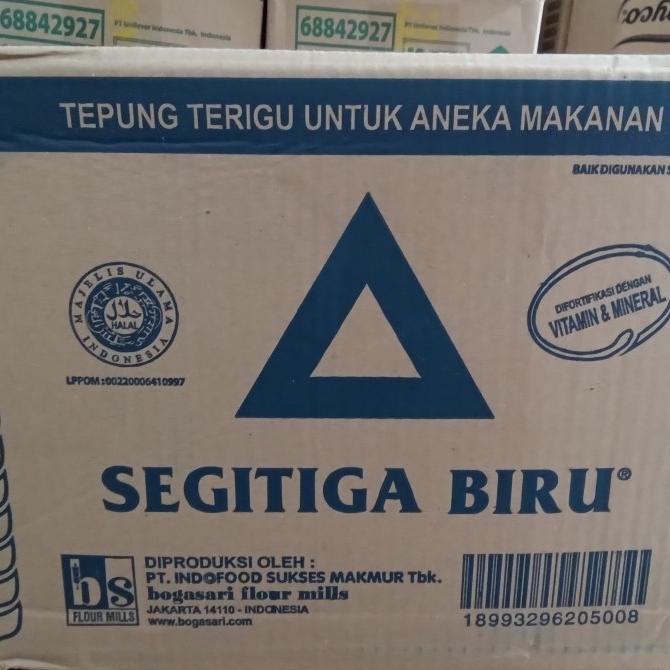 

Tepung Terigu Dus 500g x 20bks / Terigu Segitiga 500g / segitiga 1/2kg Ready Stok zp 1000