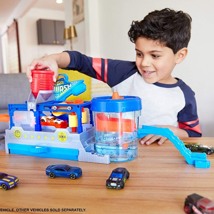 hot wheels mega car wash