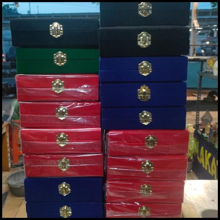 

DISKON BOX PLAKAT !!