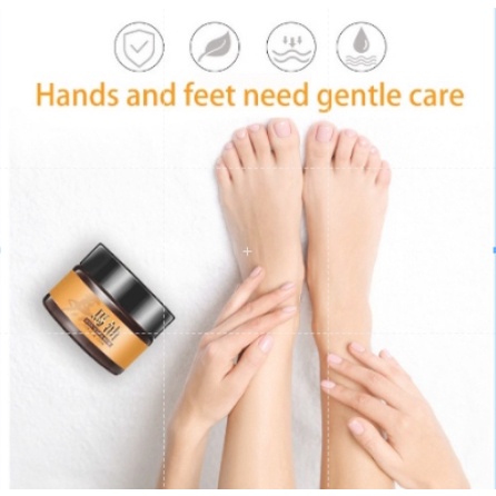 Minyak kuda 30g untuk mengobati tangan dan kaki pecah-pecah/tangan dan kaki kering dan mengelupas/kr