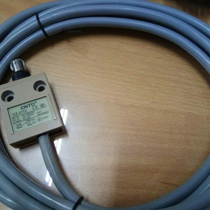 LIMIT SWITCH WATER PROOF CABLE KABEL CZ 3112 CNTD BUKAN OMRON D4C