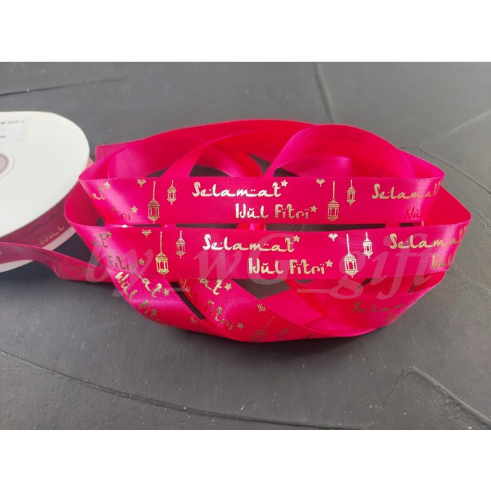 

Pita Idul Fitri - Satin Emboss Emas Motif A; Lebar 2.5 cm;Pink Fusia