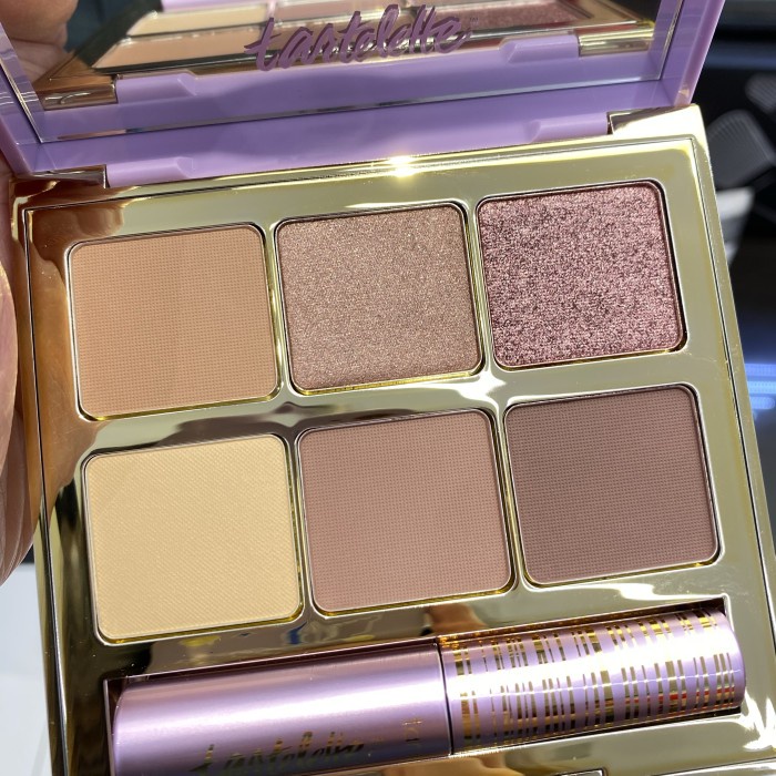 TARTE EYESHADOW VANITY PALETTE