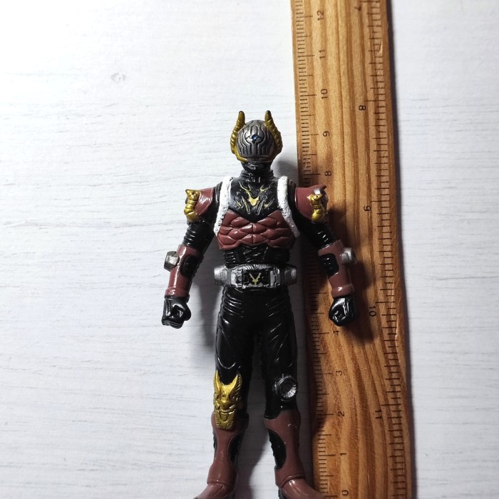 bandai rhs kamen rider ryuki imperer 9.5 cm masked action figure rare telorayampuyuh