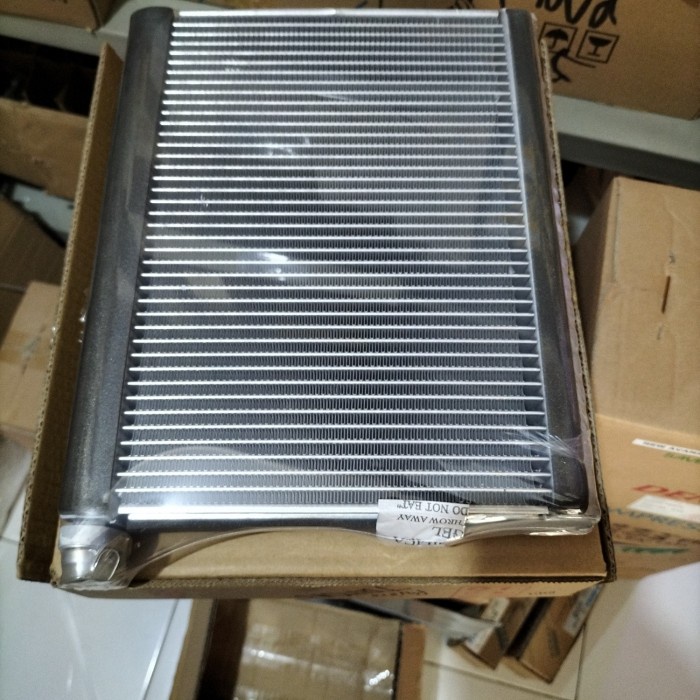 evaporator AC Mitsubishi pajero star