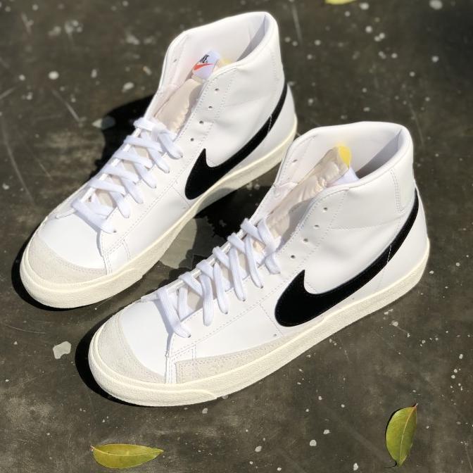 Nike Blazer Mid 77 Vintage White Black