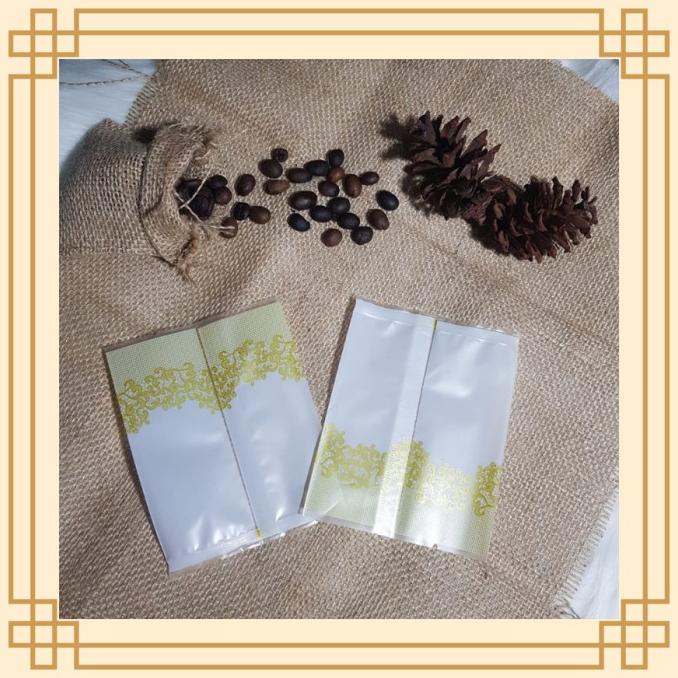 

Plastik Seal Packing Kemasan Kue Bulan Mooncake Gold Rose 9Cmx11,5Cm Kode 888