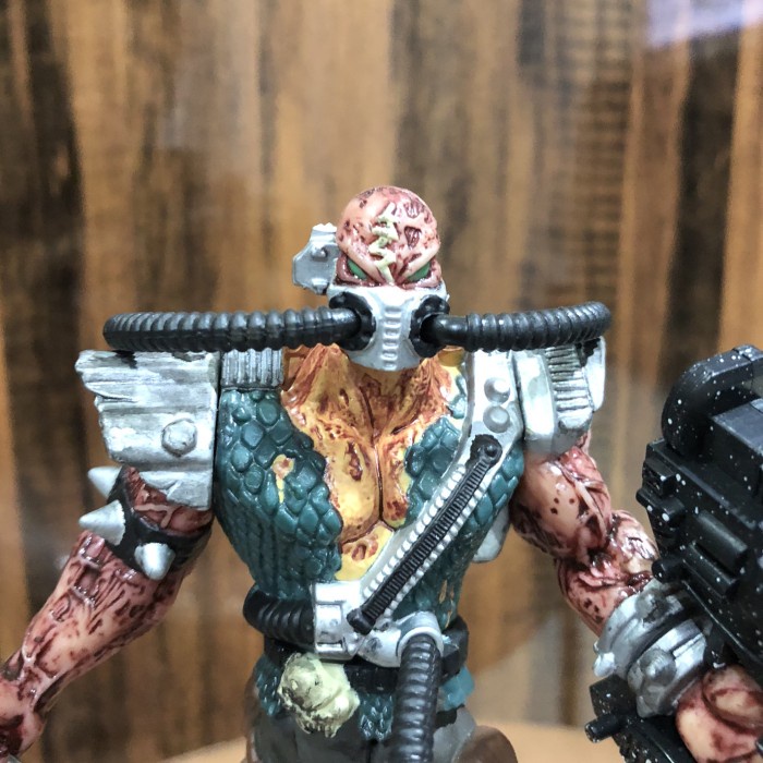 action figure mcfarlane toys - nuclear spawn