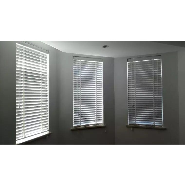 Tirai Louver Kayu Padat Putih, Ruang Tamu Ruang Tamu Rana Kantor Kamar Tidur Shading Listrik Cina Je