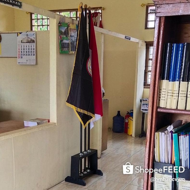 

Promo Tatakan Bendera Isi 3 Lubang Tiang Jb632