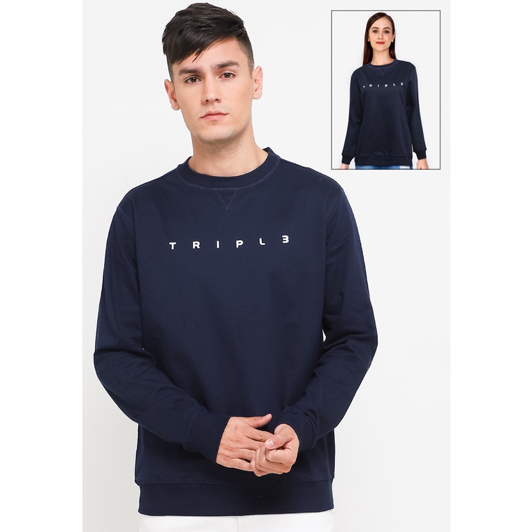 Hoodie Tripl3 Jeans Original Wanita Switer Tinggi model 185cm, lingkar dada 95cm, mengenakan ukuran 