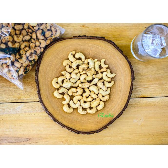 

Kacang Mete mede CASHEW Nut peanut makanan ringan camilan snack