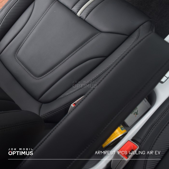 Ready Armrest Mobil Universal Terbaik