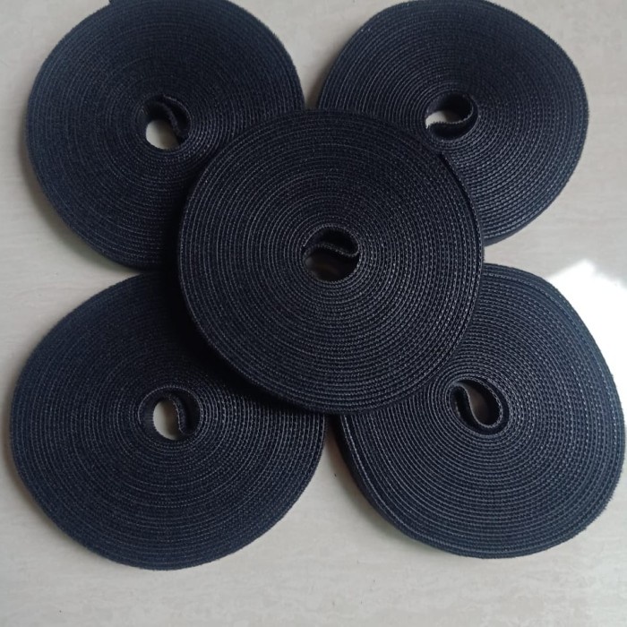 

Terbaru Velcro Tape/ Perekat 10M Lebar 1Cm (Black) Promo Terlaris