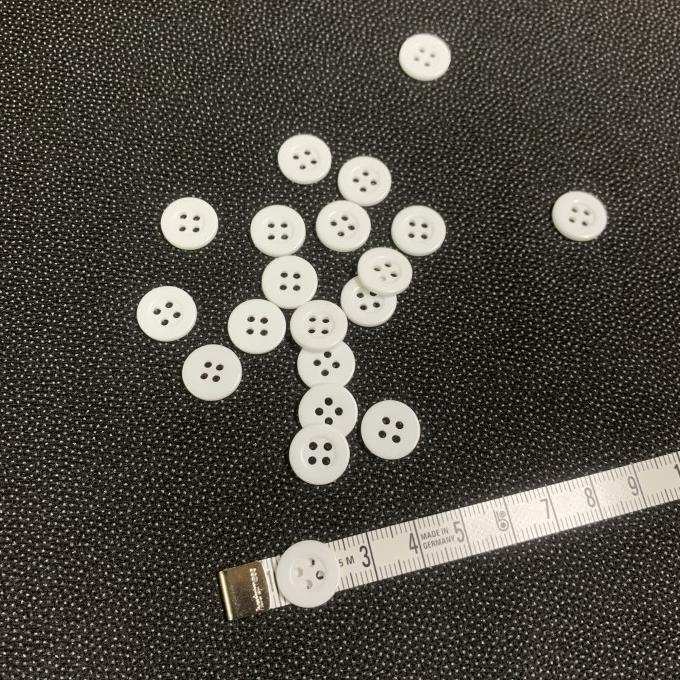 

*#*#*#] Kancing kemeja lubang 4 12pcs