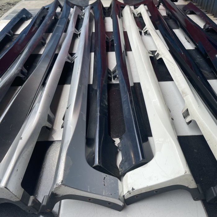 {BEKAS} Sideskirt Original Honda Freed Hybrid GP3 pnp Honda Freed GB3 Diskon