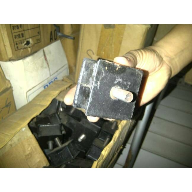 New Engine Mounting Mazda Vantrend /Mr /808 New Original